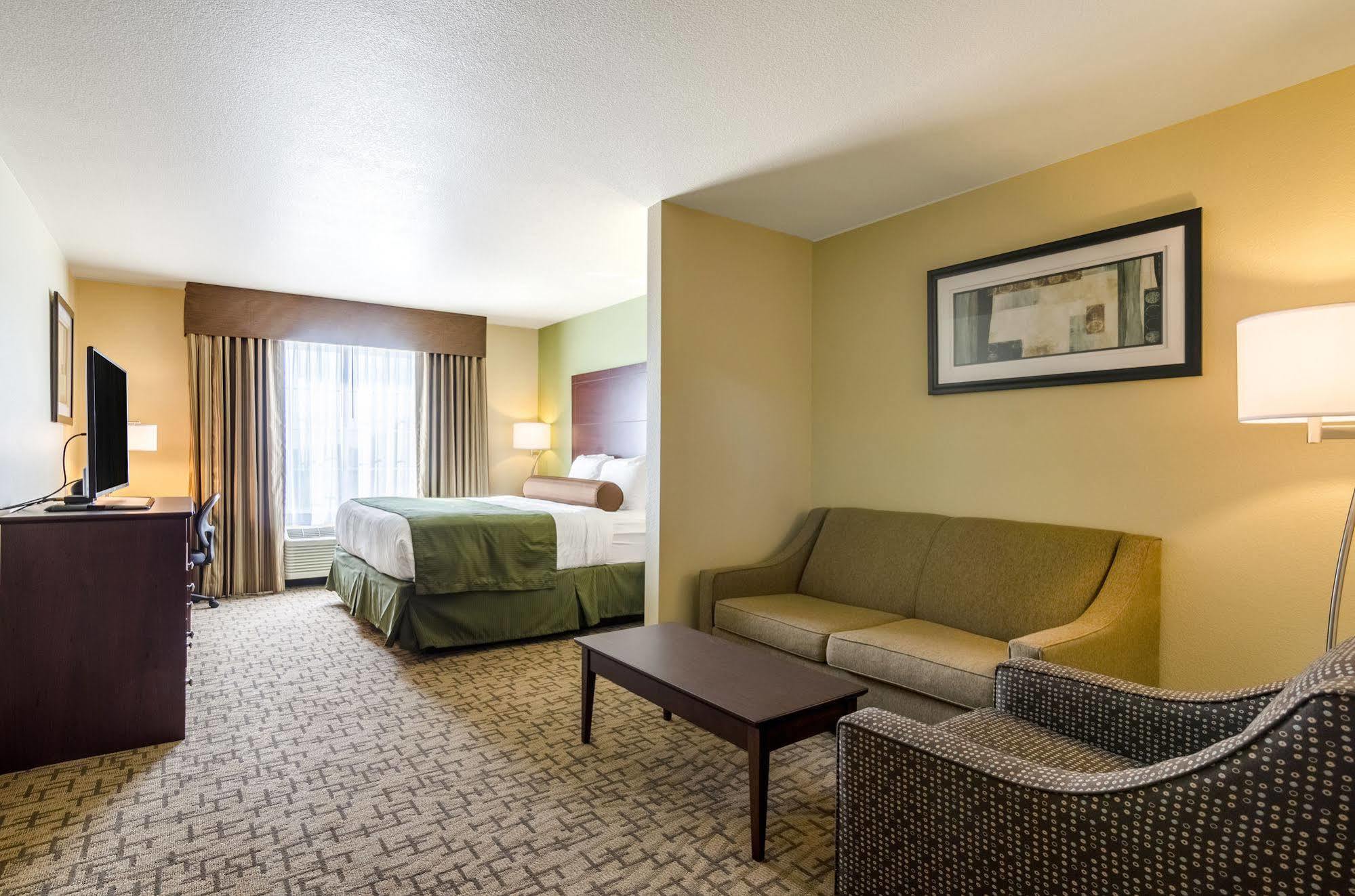 Cobblestone Hotel & Suites - Mccook Exteriér fotografie