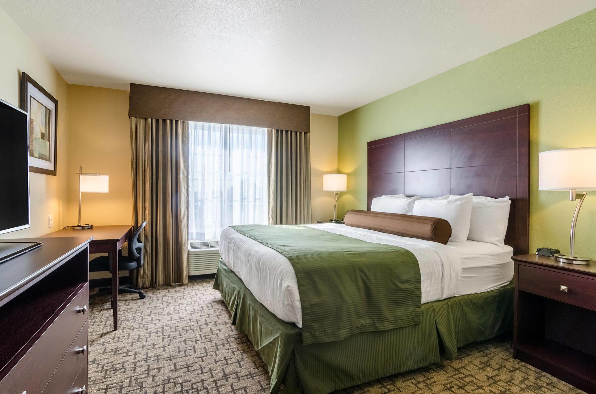 Cobblestone Hotel & Suites - Mccook Exteriér fotografie