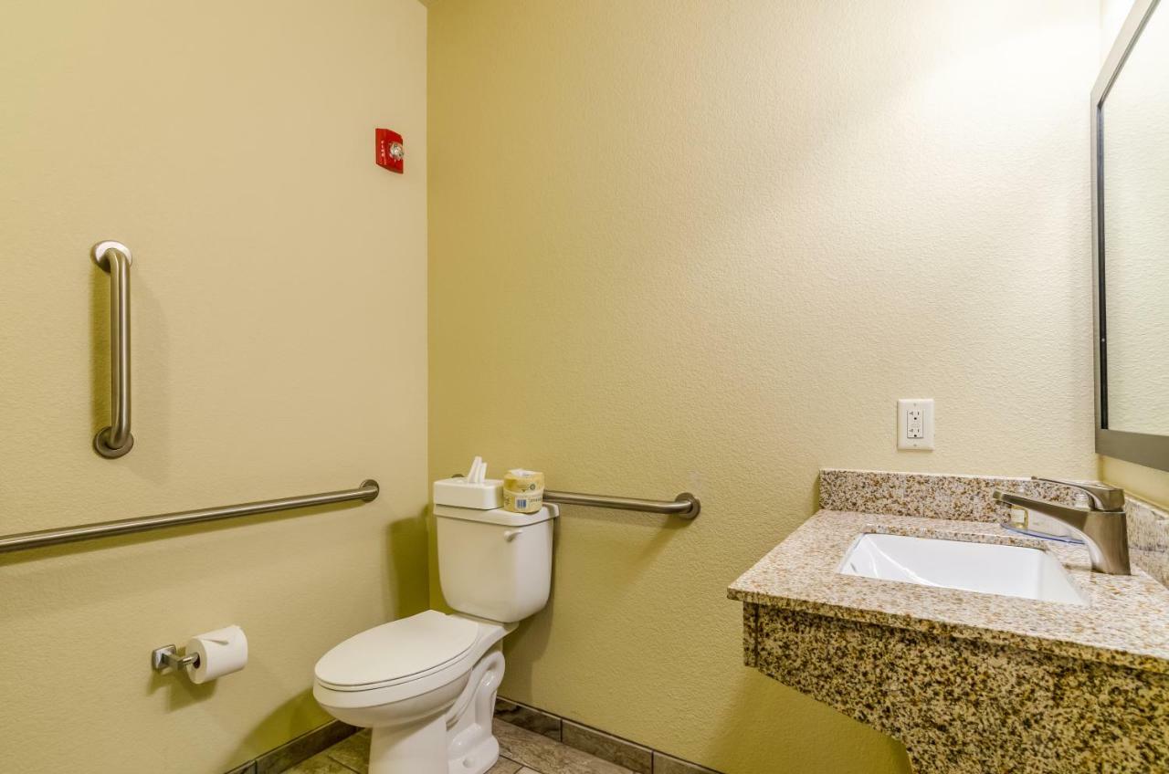 Cobblestone Hotel & Suites - Mccook Exteriér fotografie