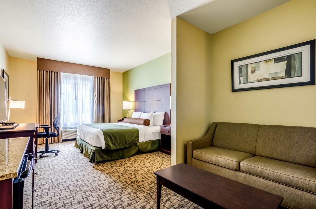 Cobblestone Hotel & Suites - Mccook Exteriér fotografie